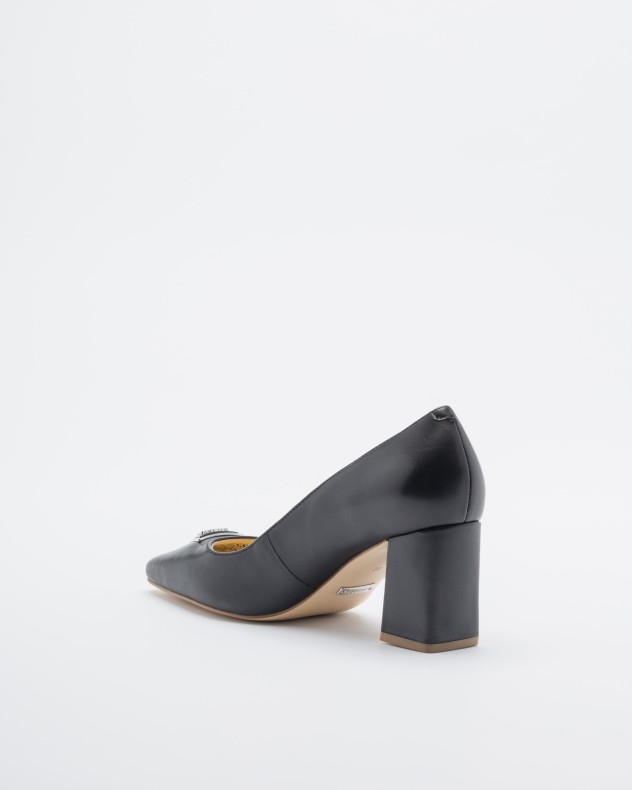 Scarpe Guess