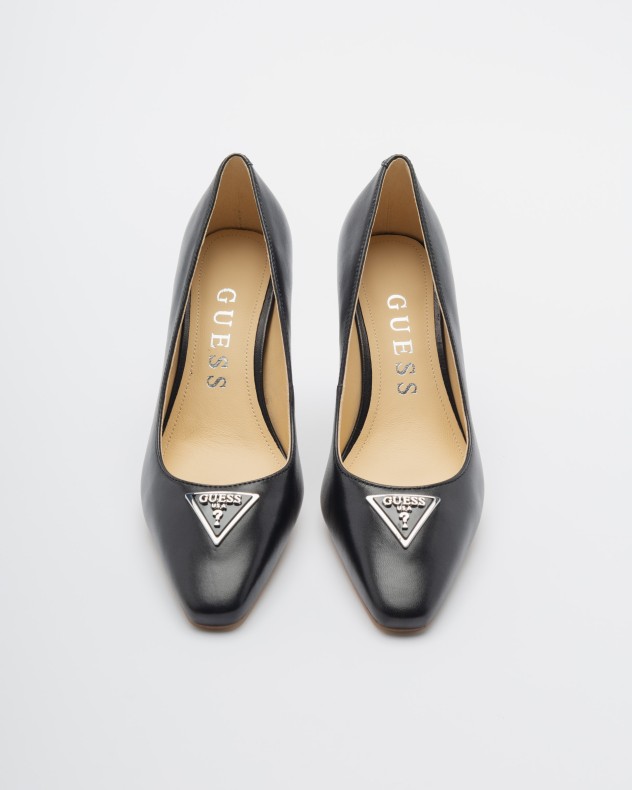 Schuhe Guess