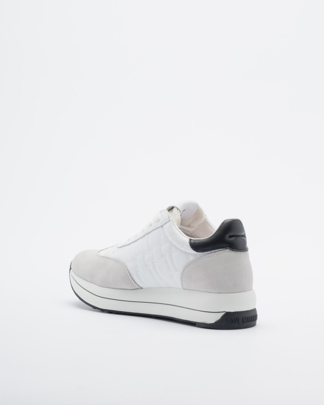 Sneakers Love Moschino