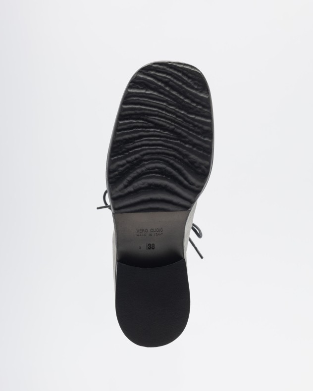 Sapatos Ixos
