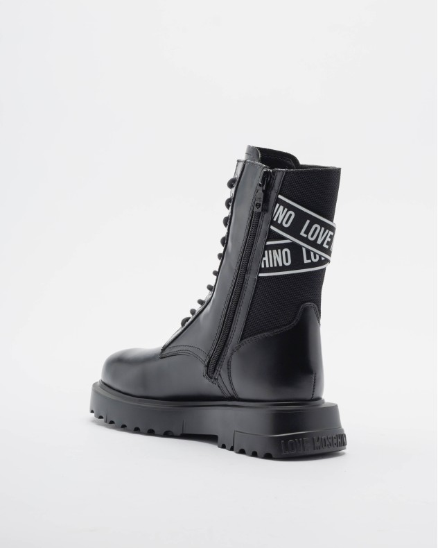 Botas Love Moschino