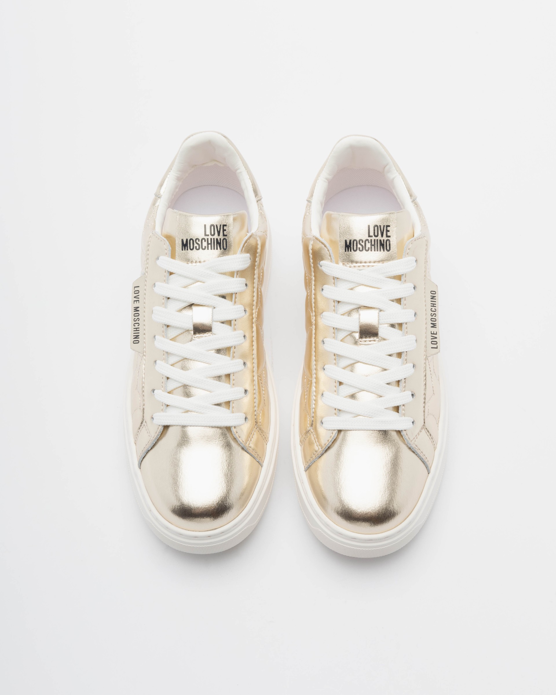 Sneakers Love Moschino