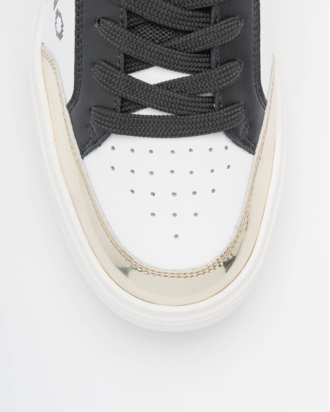 Baskets Love Moschino