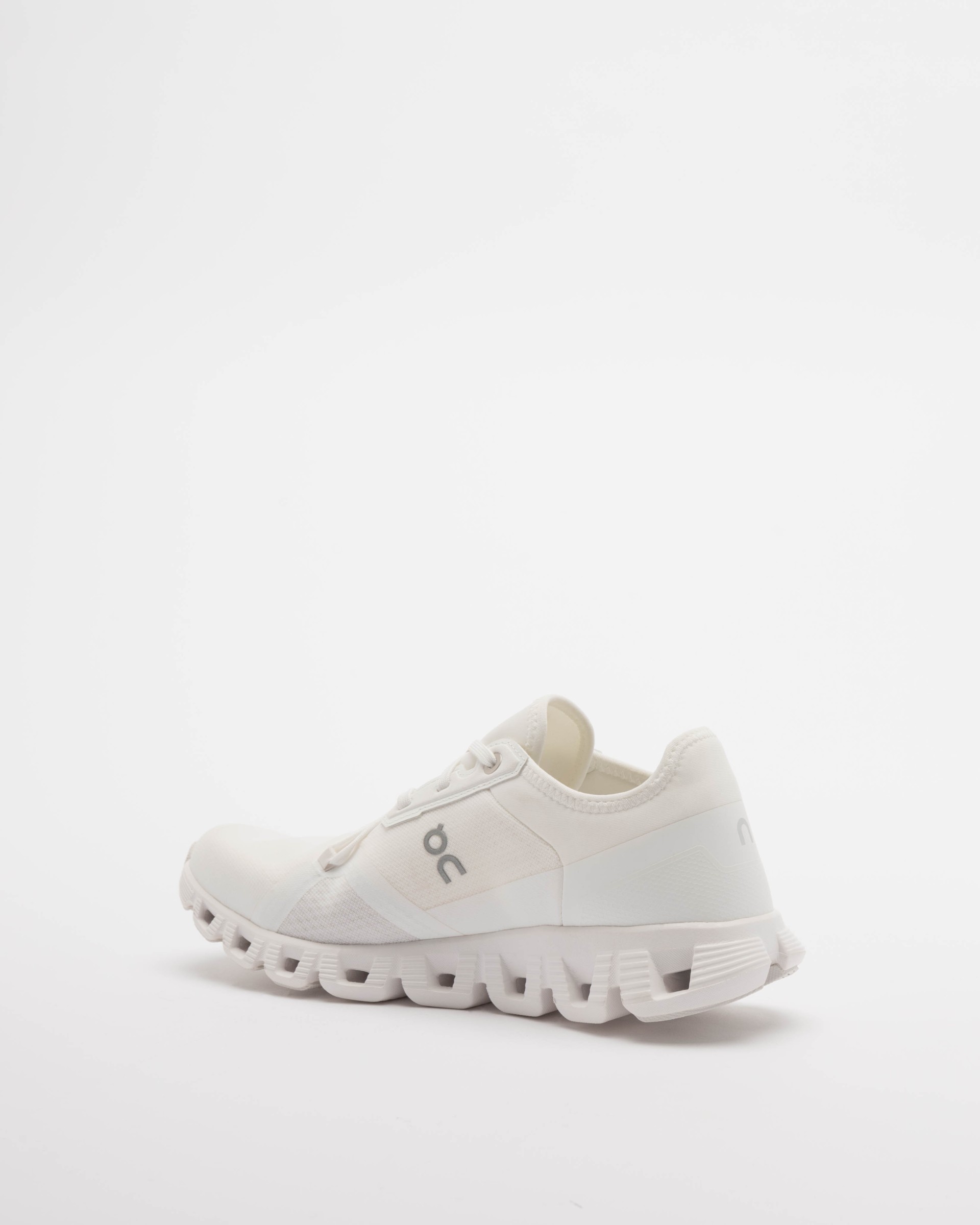 Baskettes blanches On Running