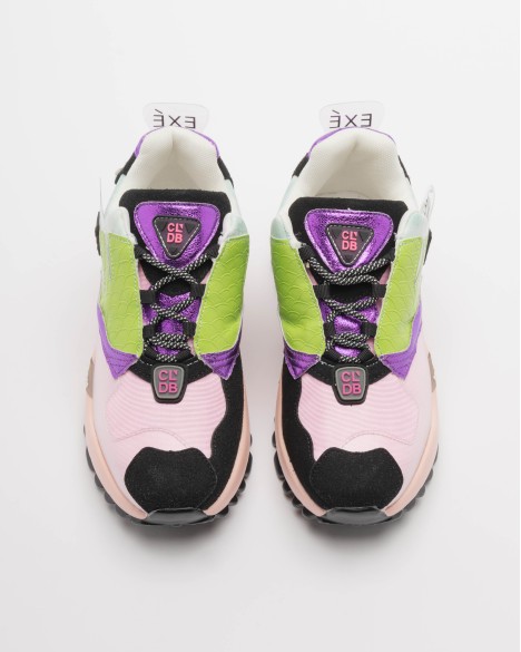 Sneakers Sneakers