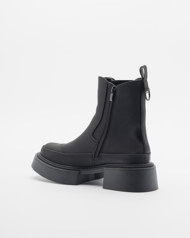 Stiefel Time