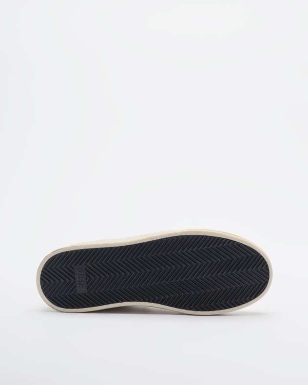 Baskettes blanches 4B12