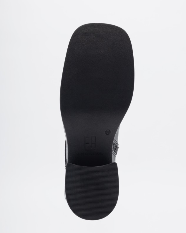 Botas E8 by Miista