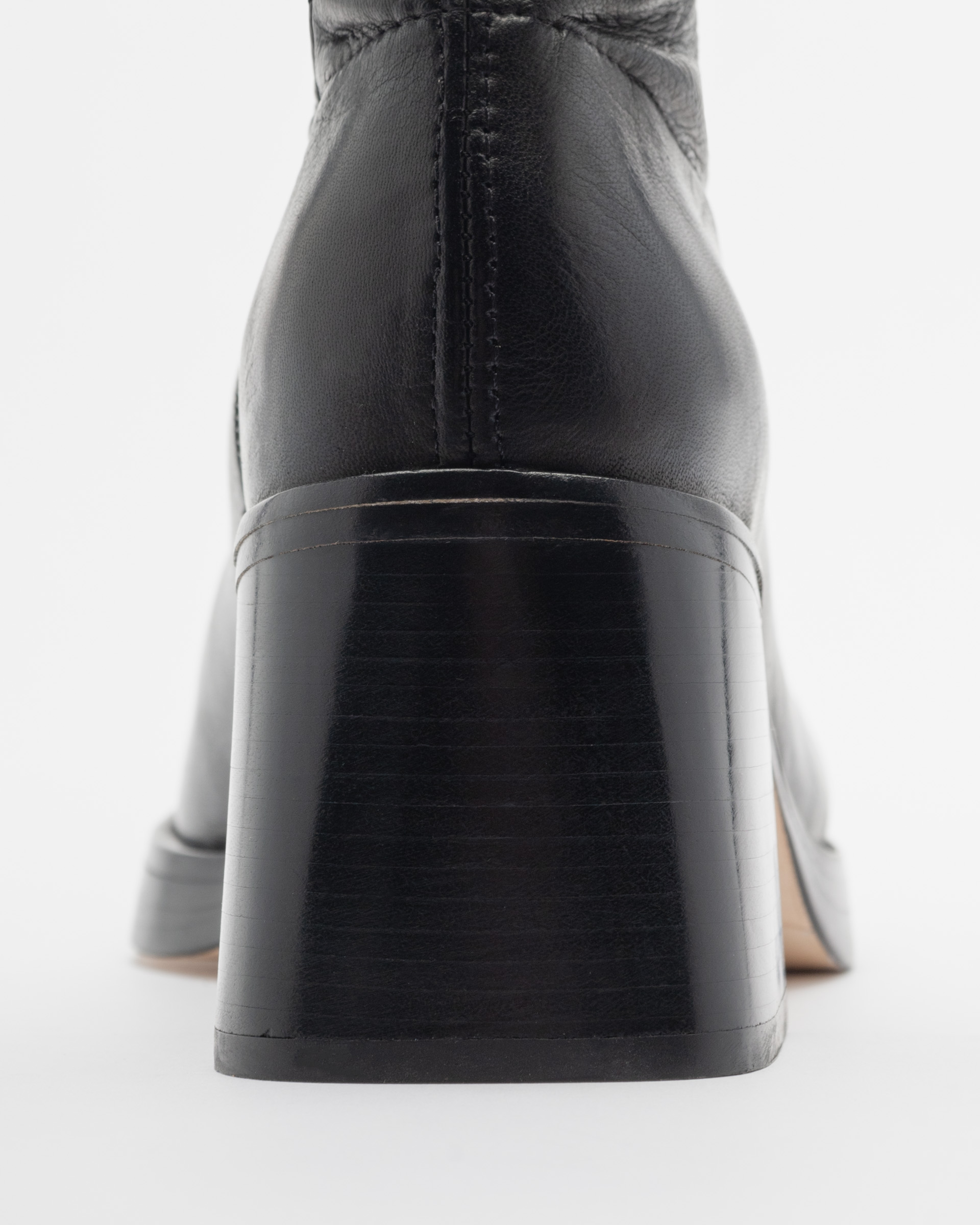 Stivali al ginocchio Miista