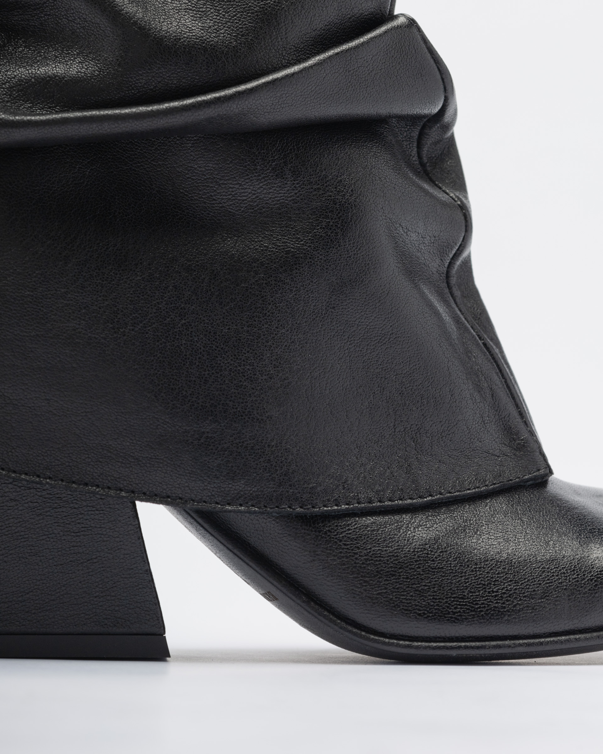 Ernesto Dolani Boots