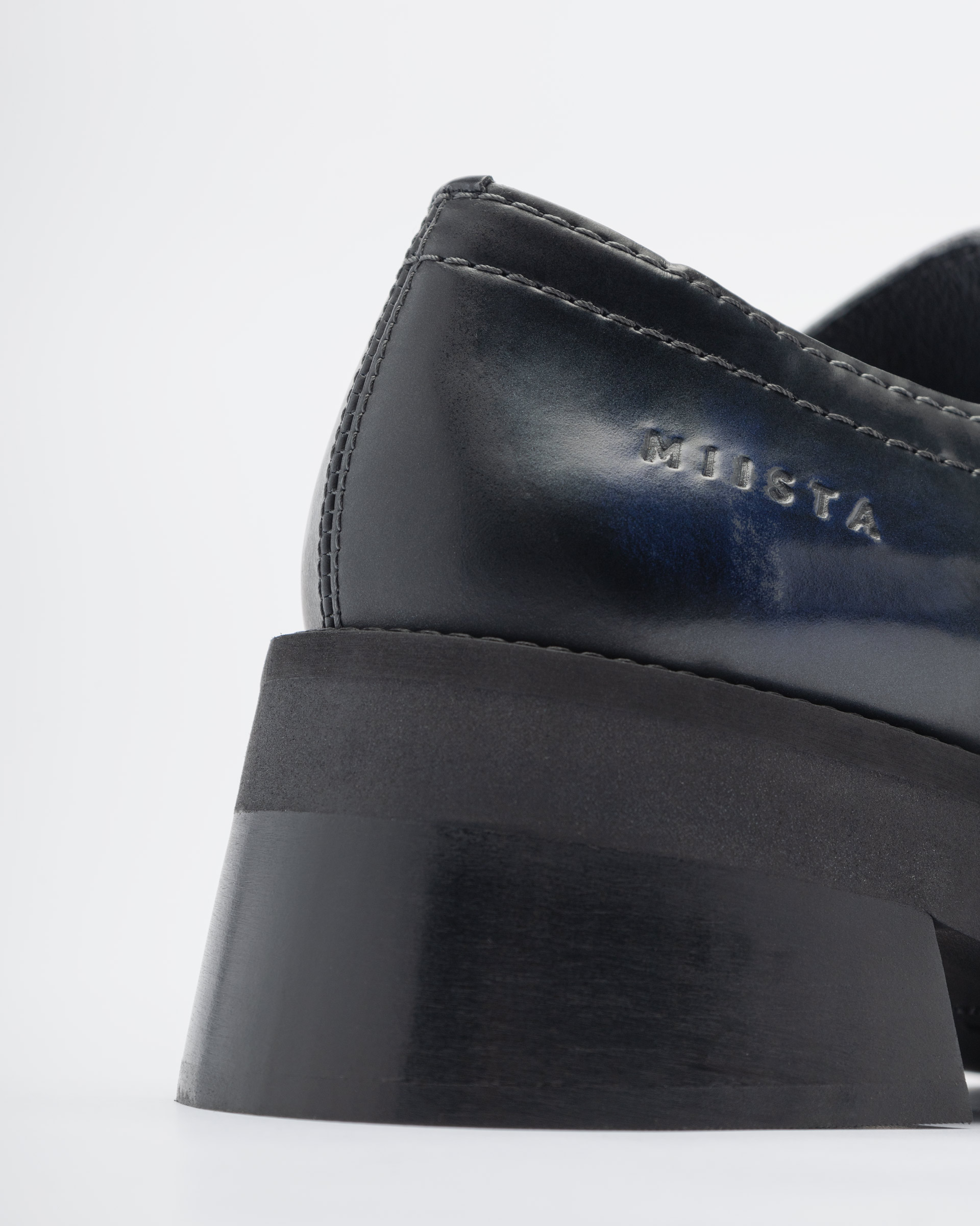 Mocasines E8 by Miista