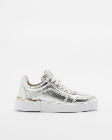 Dkny Sneakers