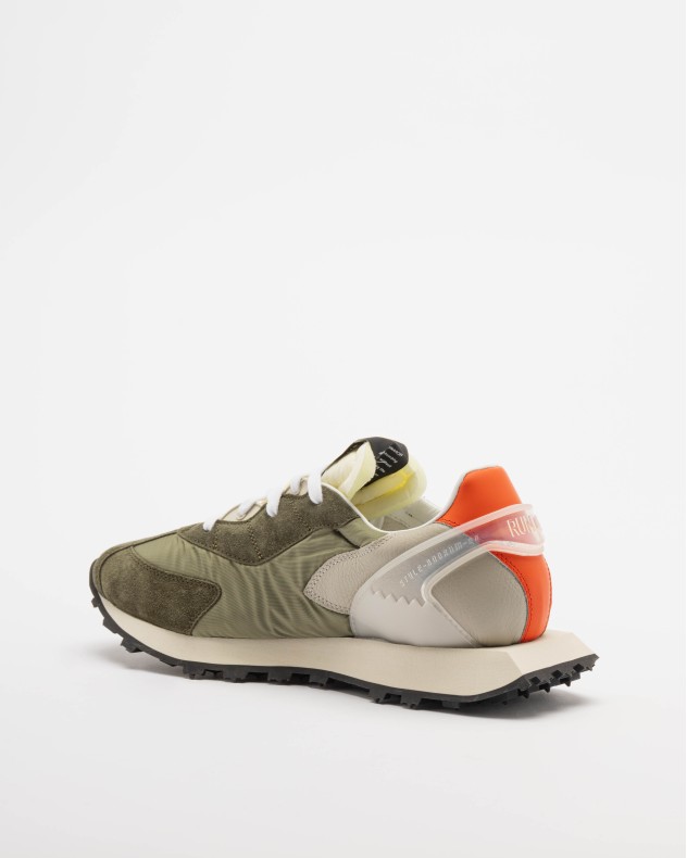 Sneakers Run Of
