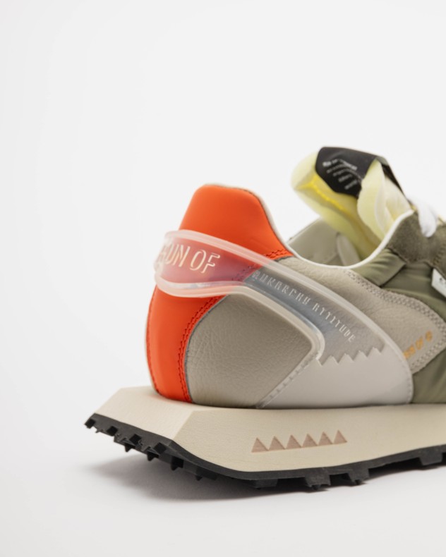 Sneakers Run Of