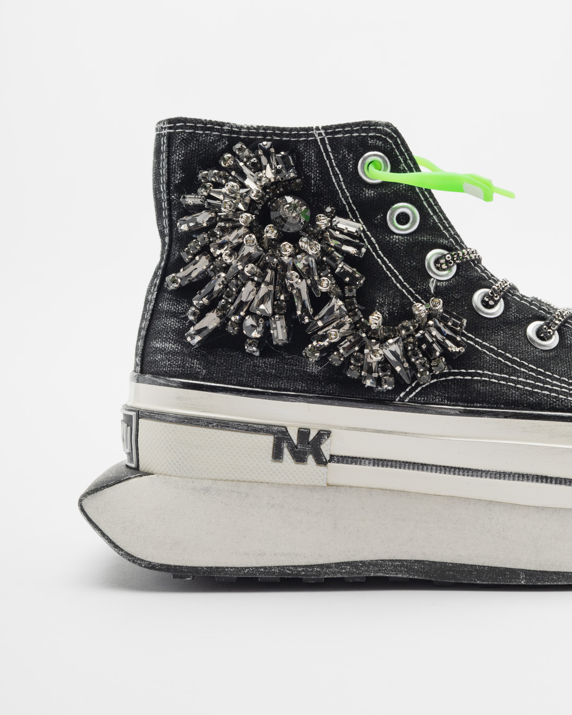 Sapatilhas Nan-Ku Couture