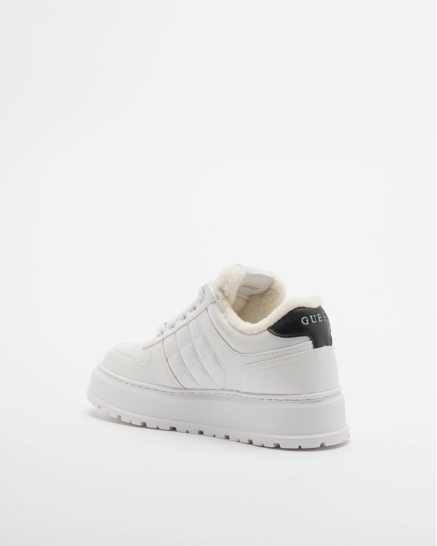 Baskettes blanches Guess