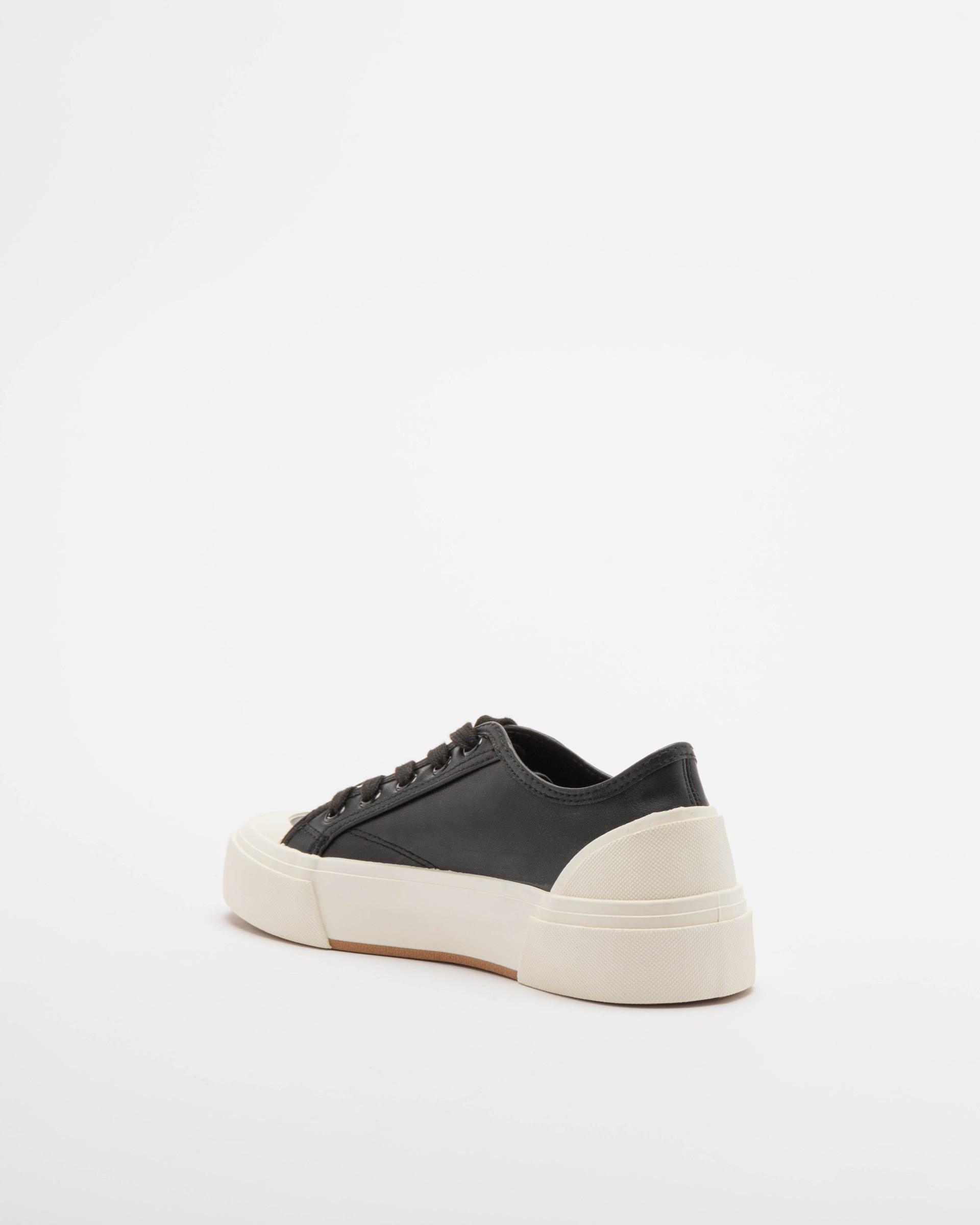 Sneakers Love Moschino