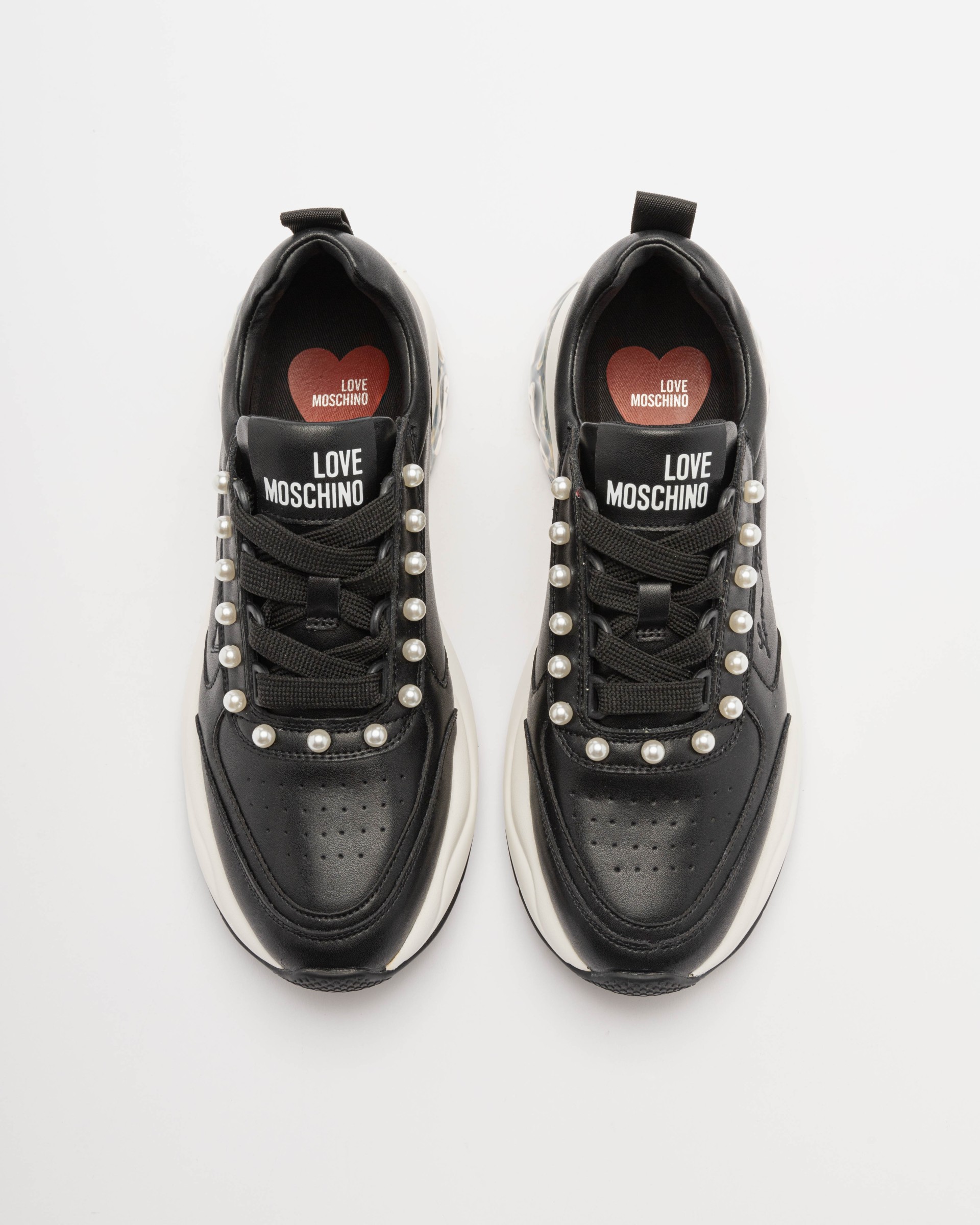 Sneakers Love Moschino