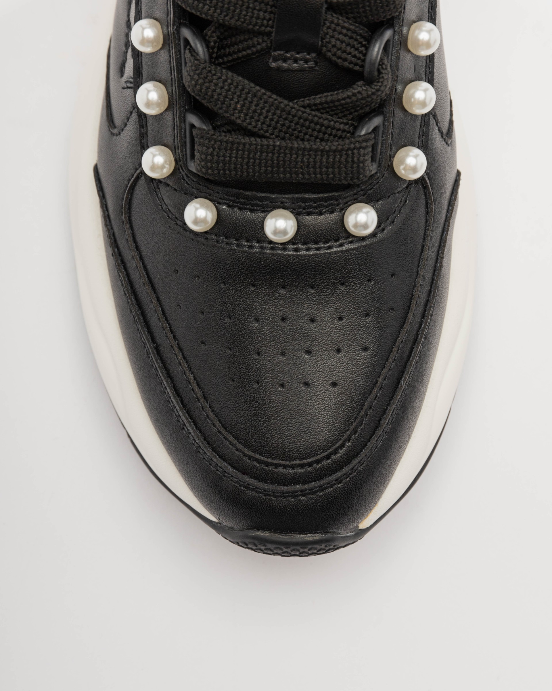 Sneakers Love Moschino