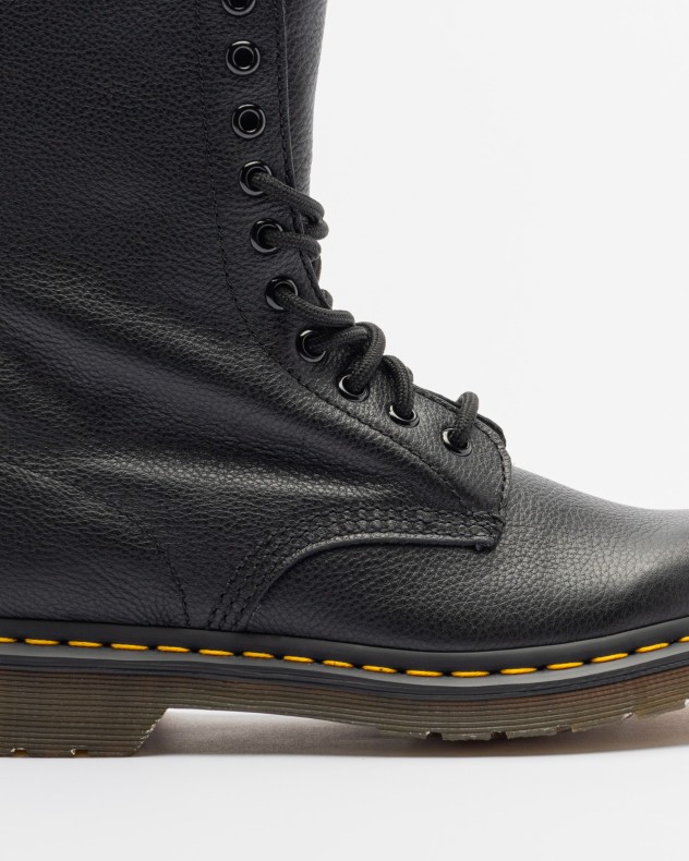 Combat Boots Dr Martens