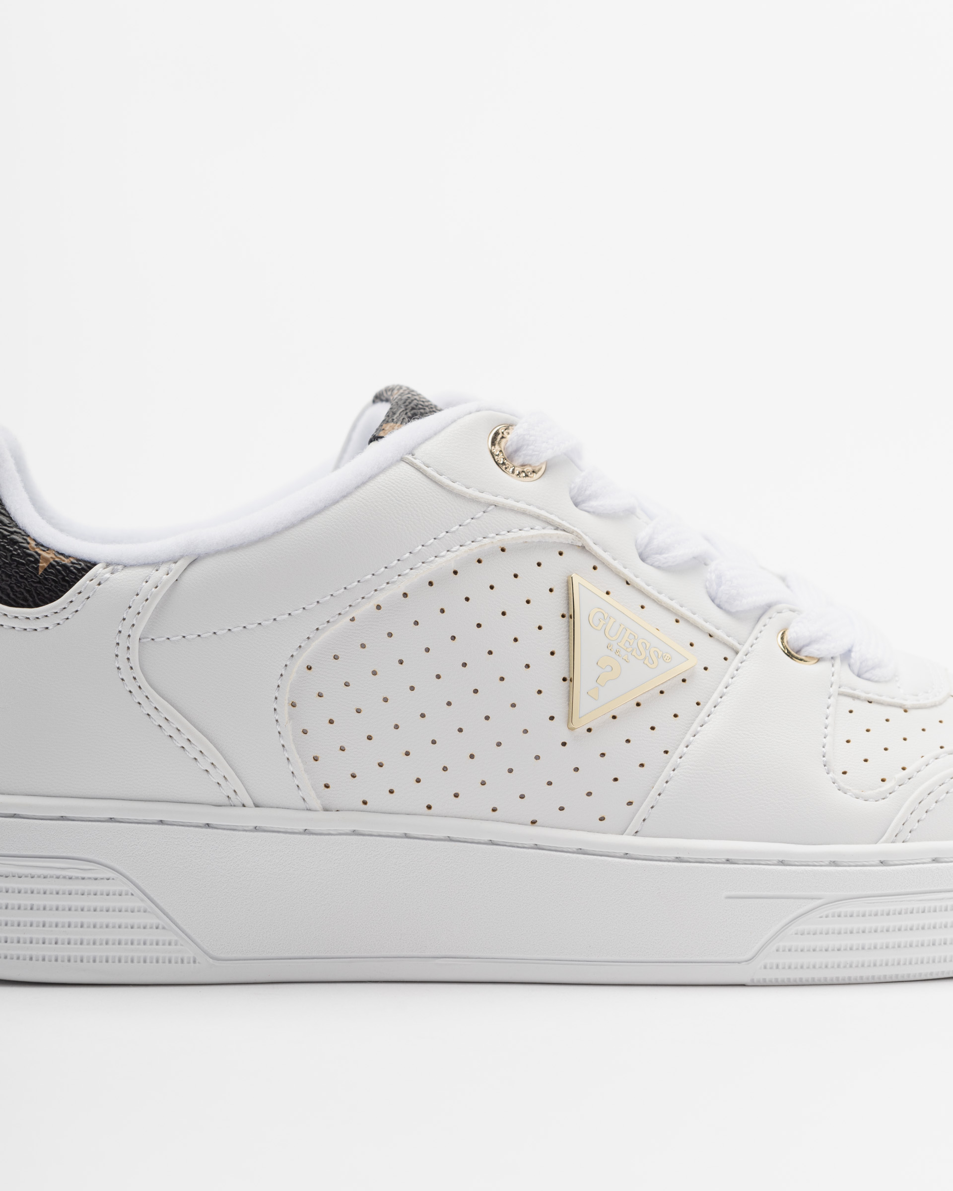 Sapatilhas brancas Guess