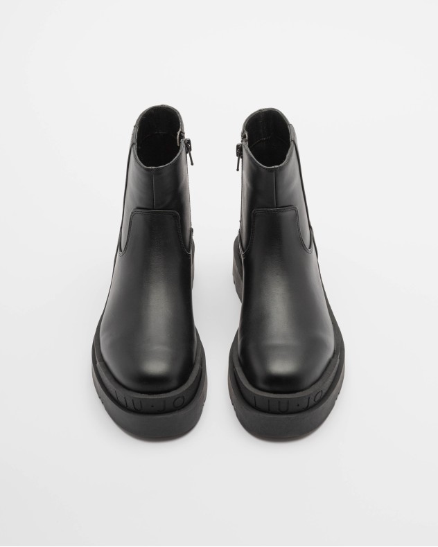 Botins Liu Jo