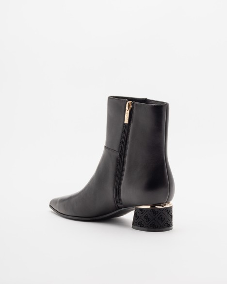 Stiefeletten Guess Stiefeletten Guess