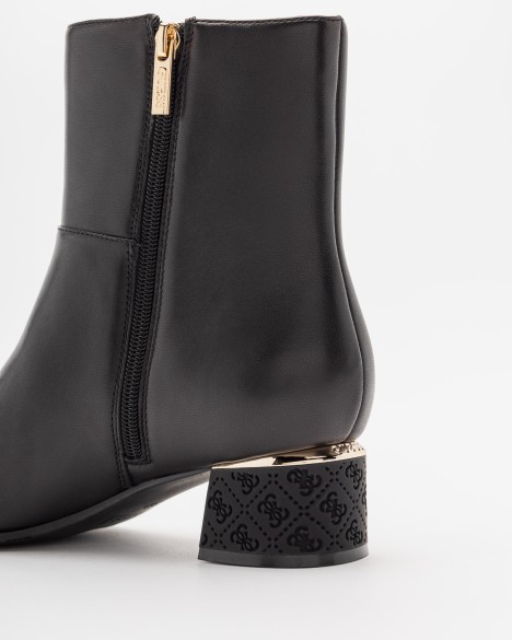 Stiefeletten Guess Stiefeletten Guess