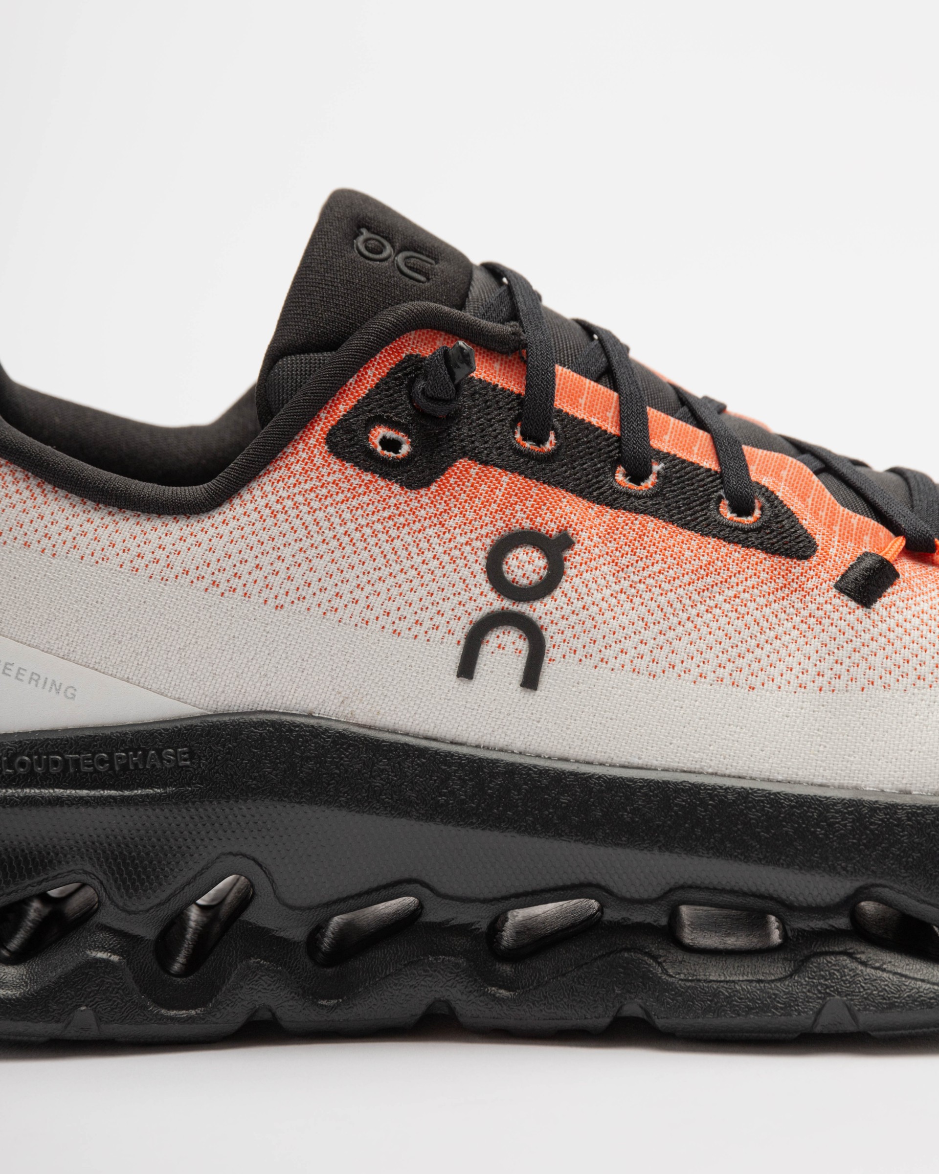 Witte sportschoenen On Running