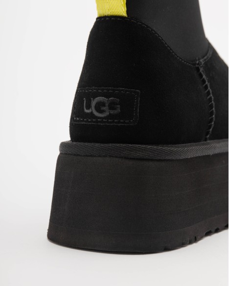 Stivali con plateau Ugg Stivali con plateau Ugg