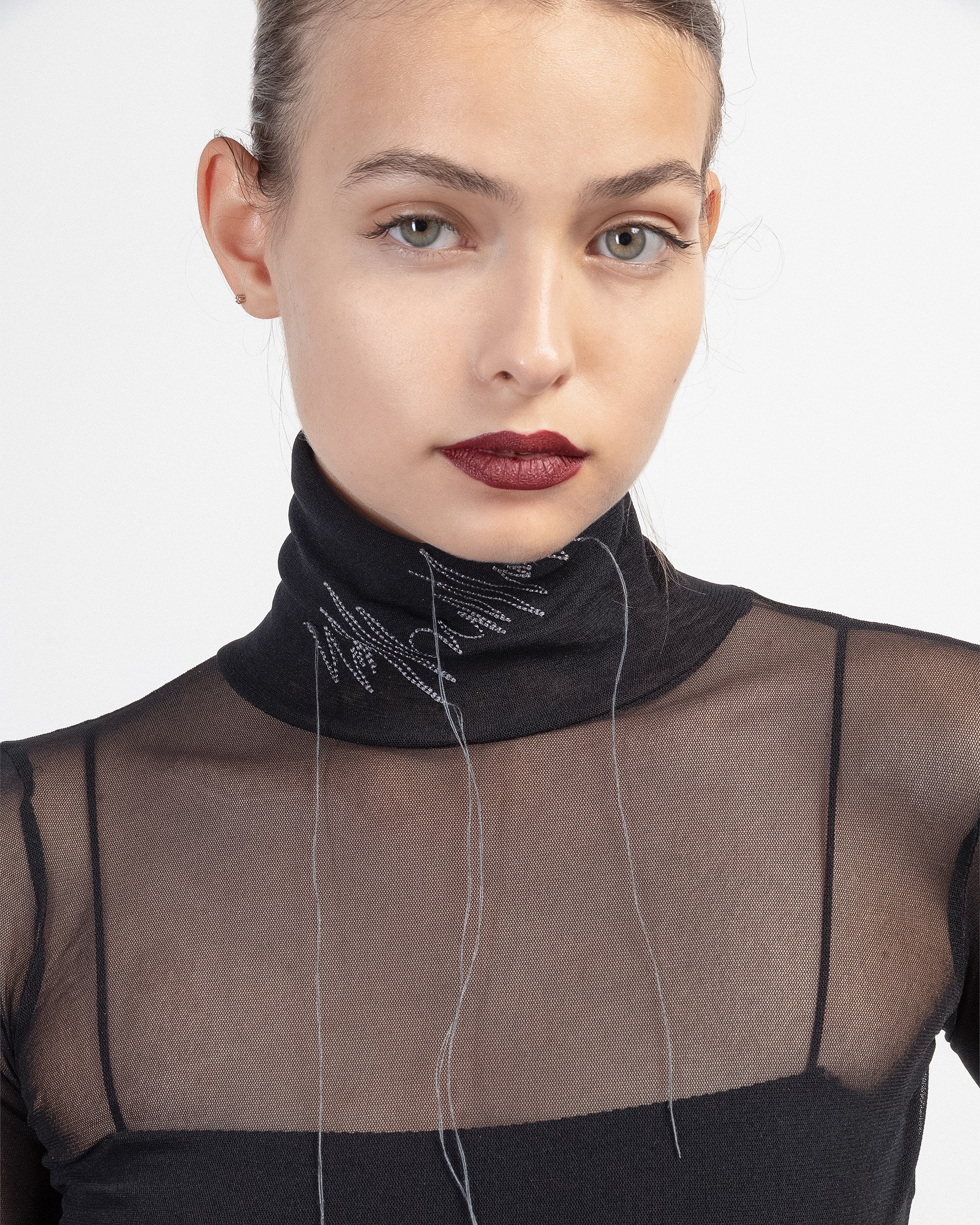 Camisola de gola alta NU London