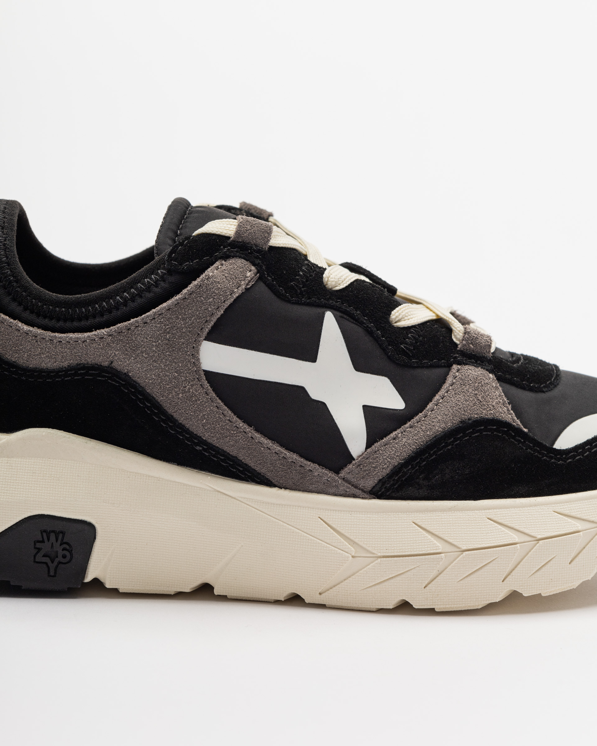 Just Say Wizz Sneakers