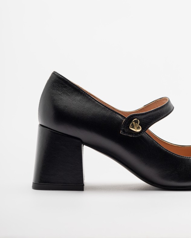 Sapatos Love Moschino