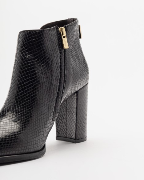 Botins PROF Botins PROF