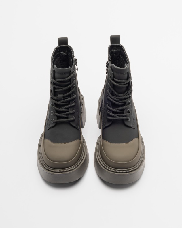 Bottes Time