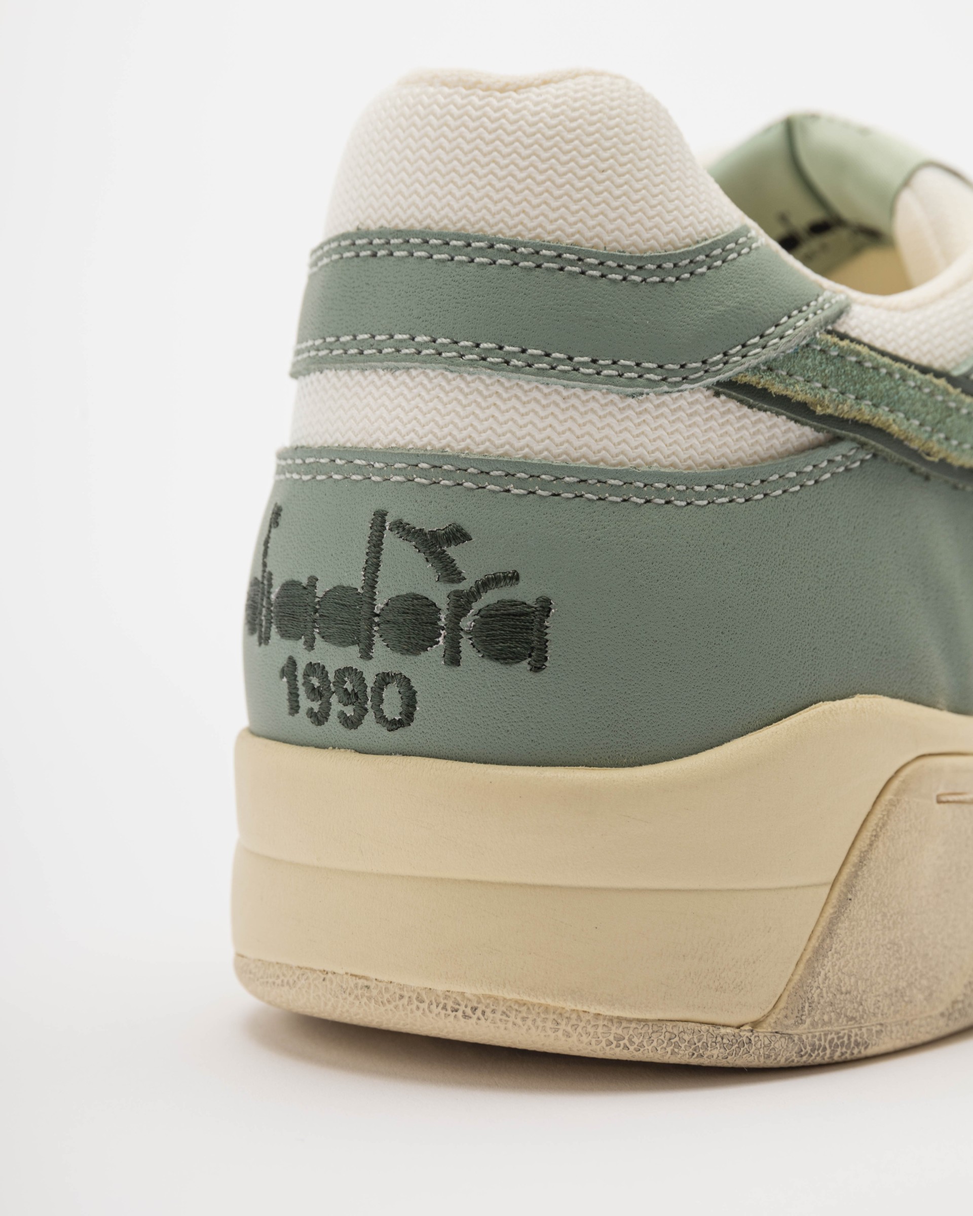 Witte sportschoenen Diadora