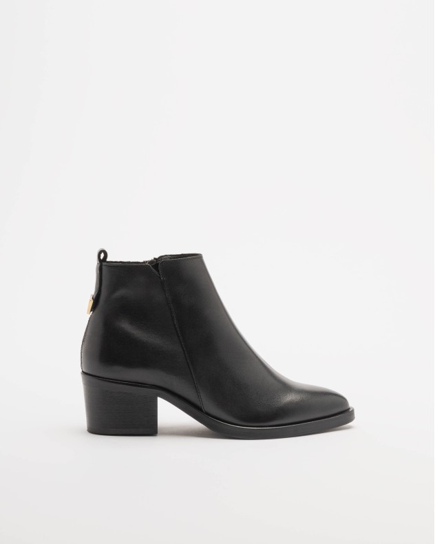 PROF Ankle Boots