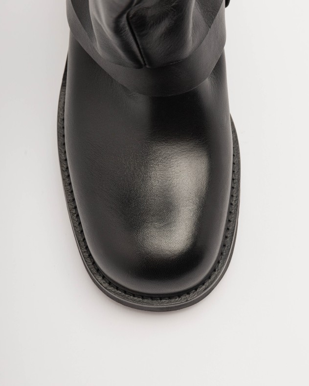 Hohe Stiefel Elena Iachi