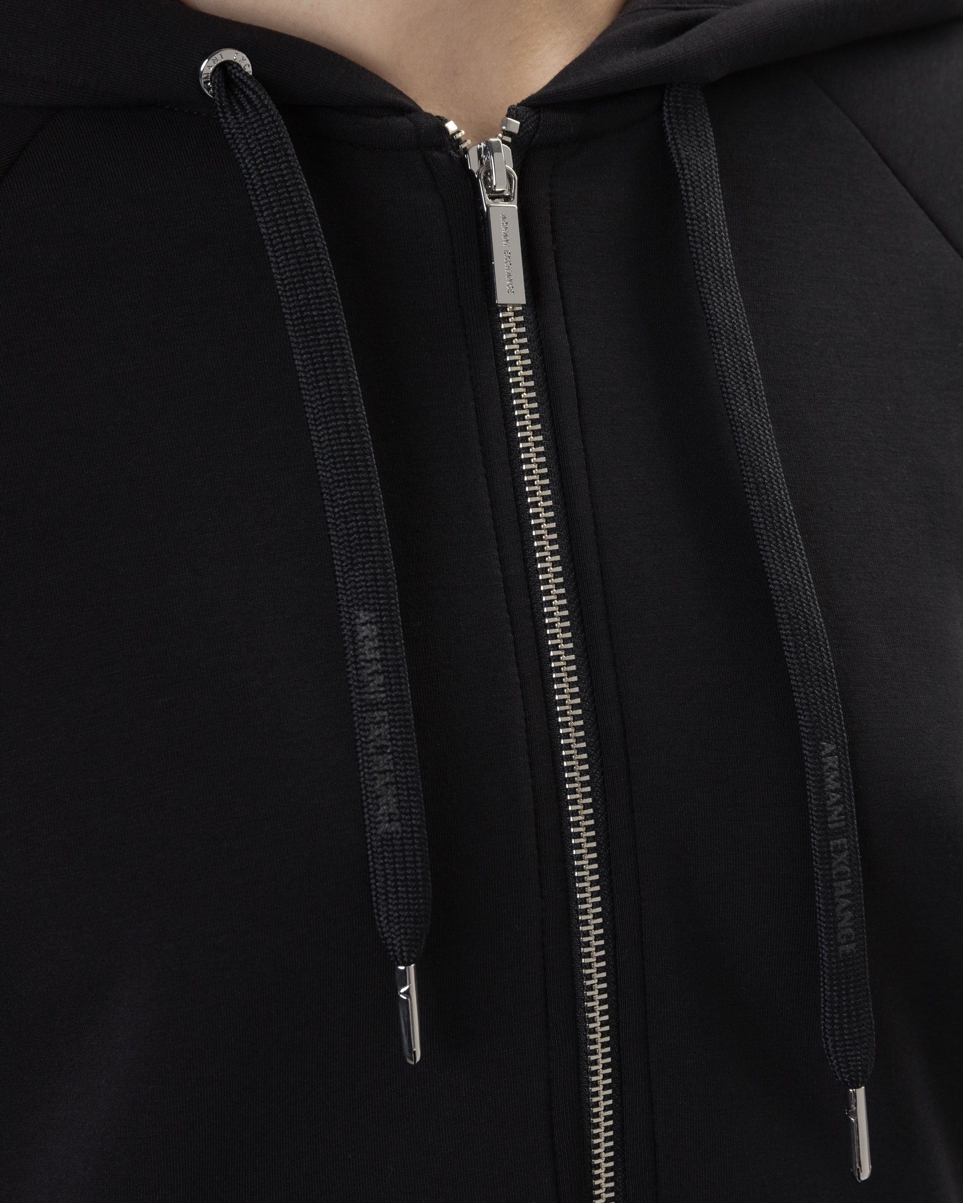 Giacca da allenamento di fatti Armani Exchange