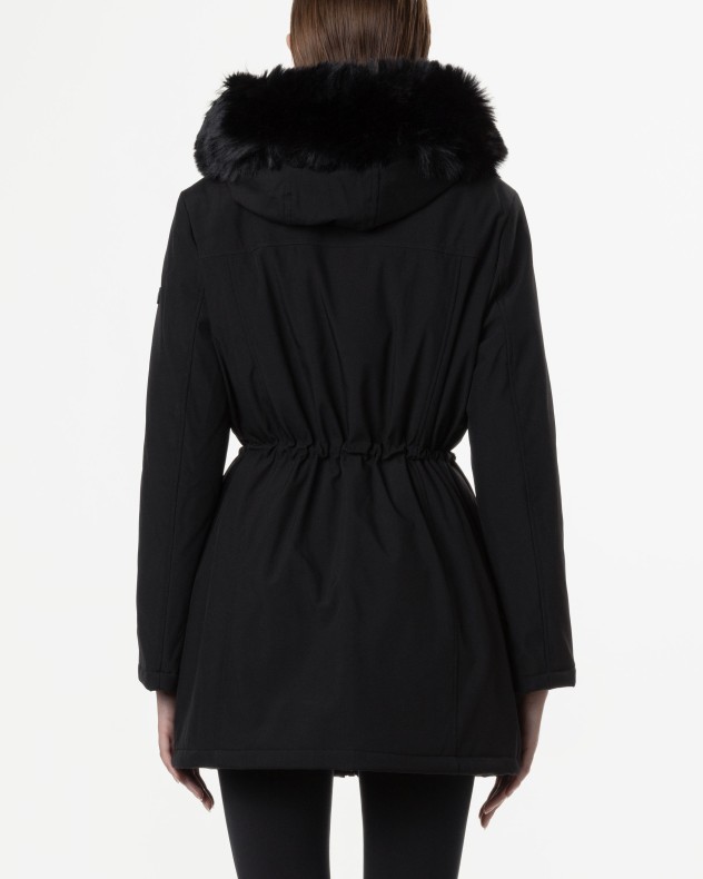 Windjak Dkny