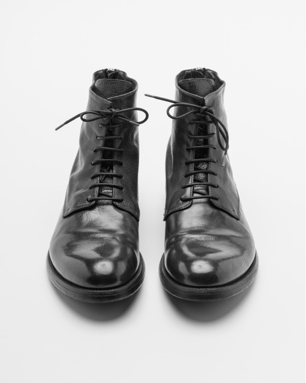 Laarzen Officine Creative