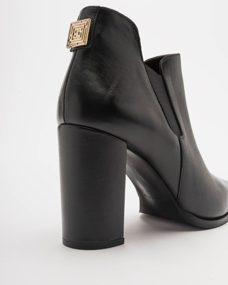 Botins PROF Botins PROF