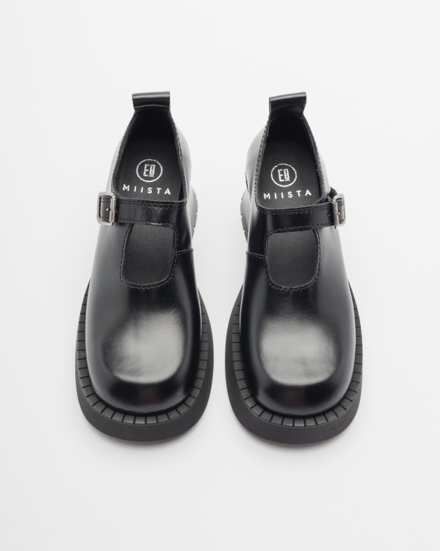 Sapatos E8 by Miista
