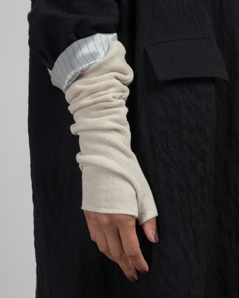Neirami Gloves