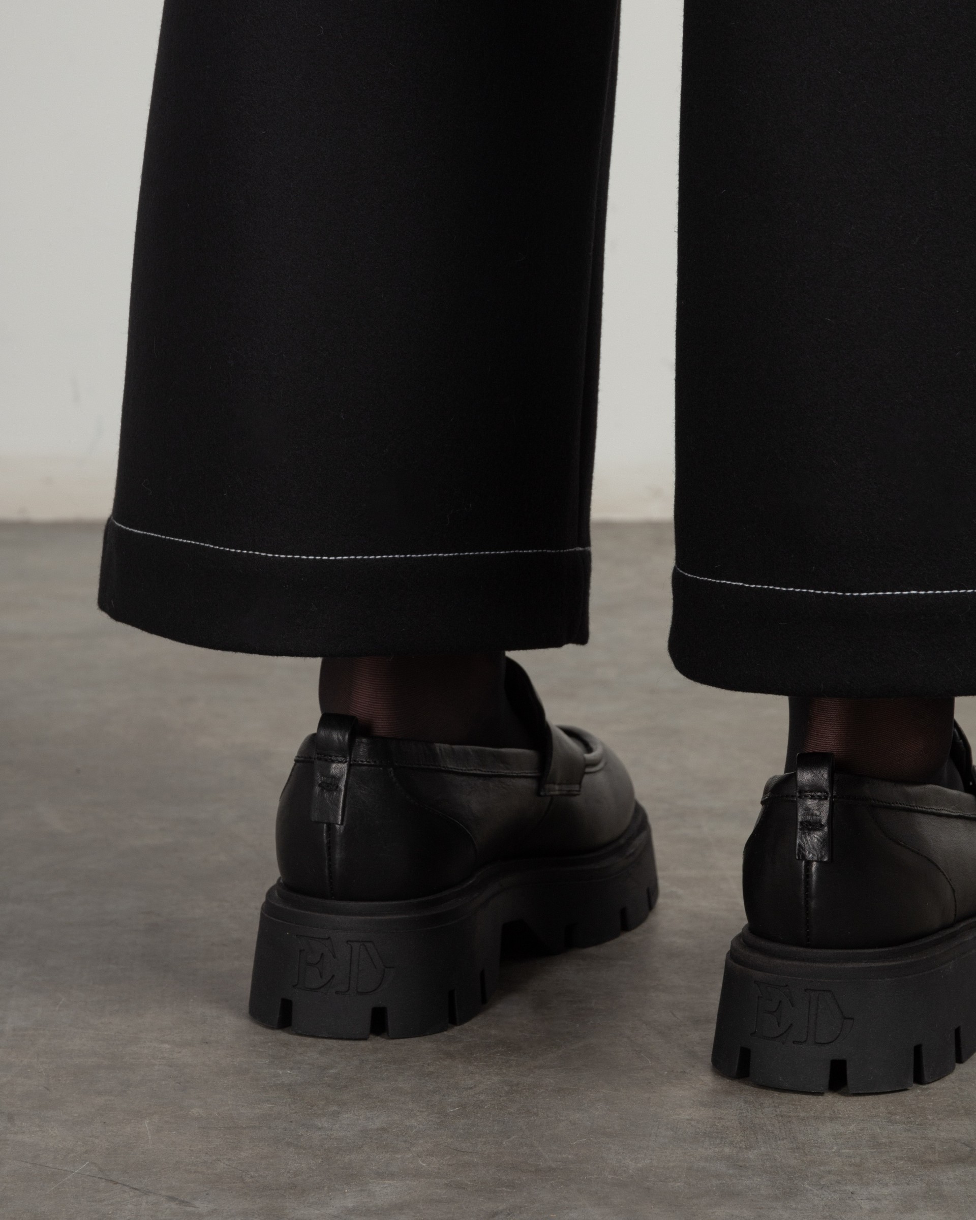 Pantaloni Henrik Vibskov