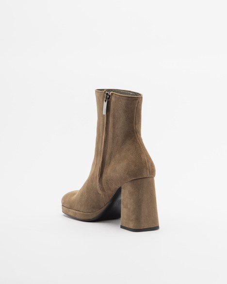 Botins PROF Botins PROF