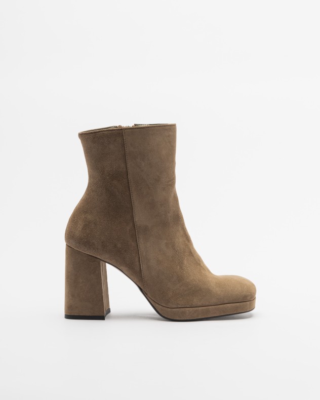 PROF Ankle Boots