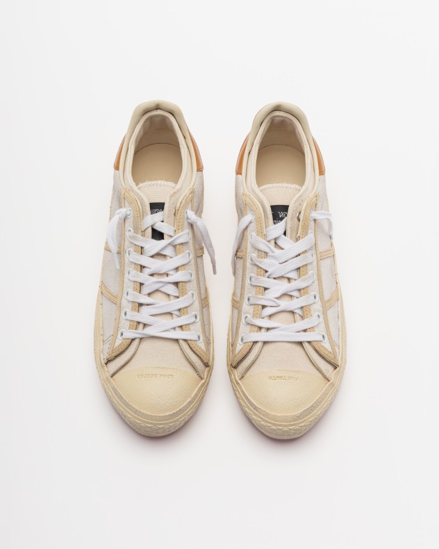 Hidnander White sneakers