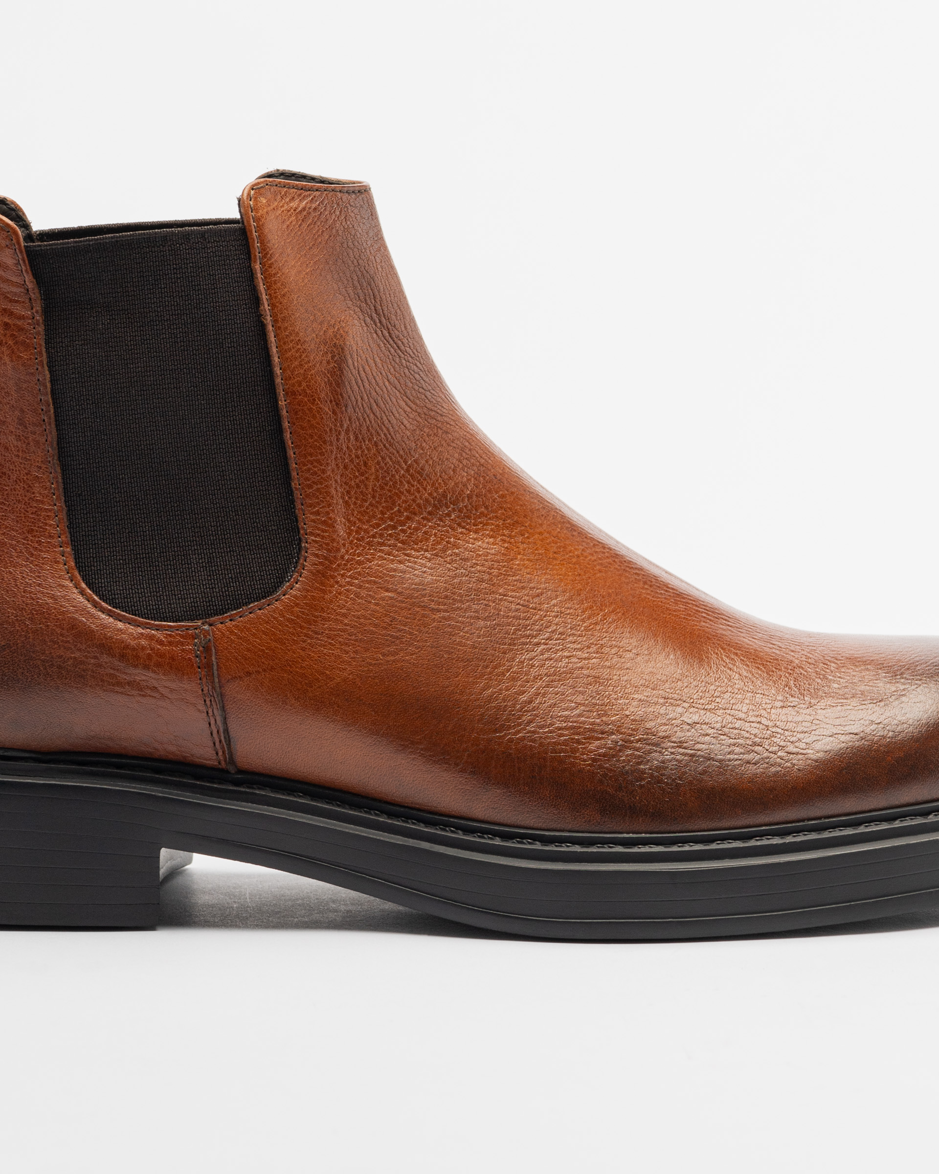 PROF Chelsea boots