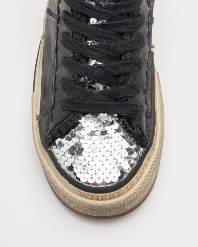Dropp Sneakers